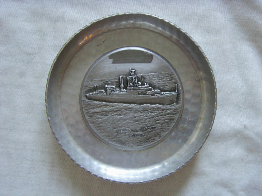 SILVER-PLATED DISH SOUVENIR OF THE AMERICAN DESTROYER 'SAN MARCOS'