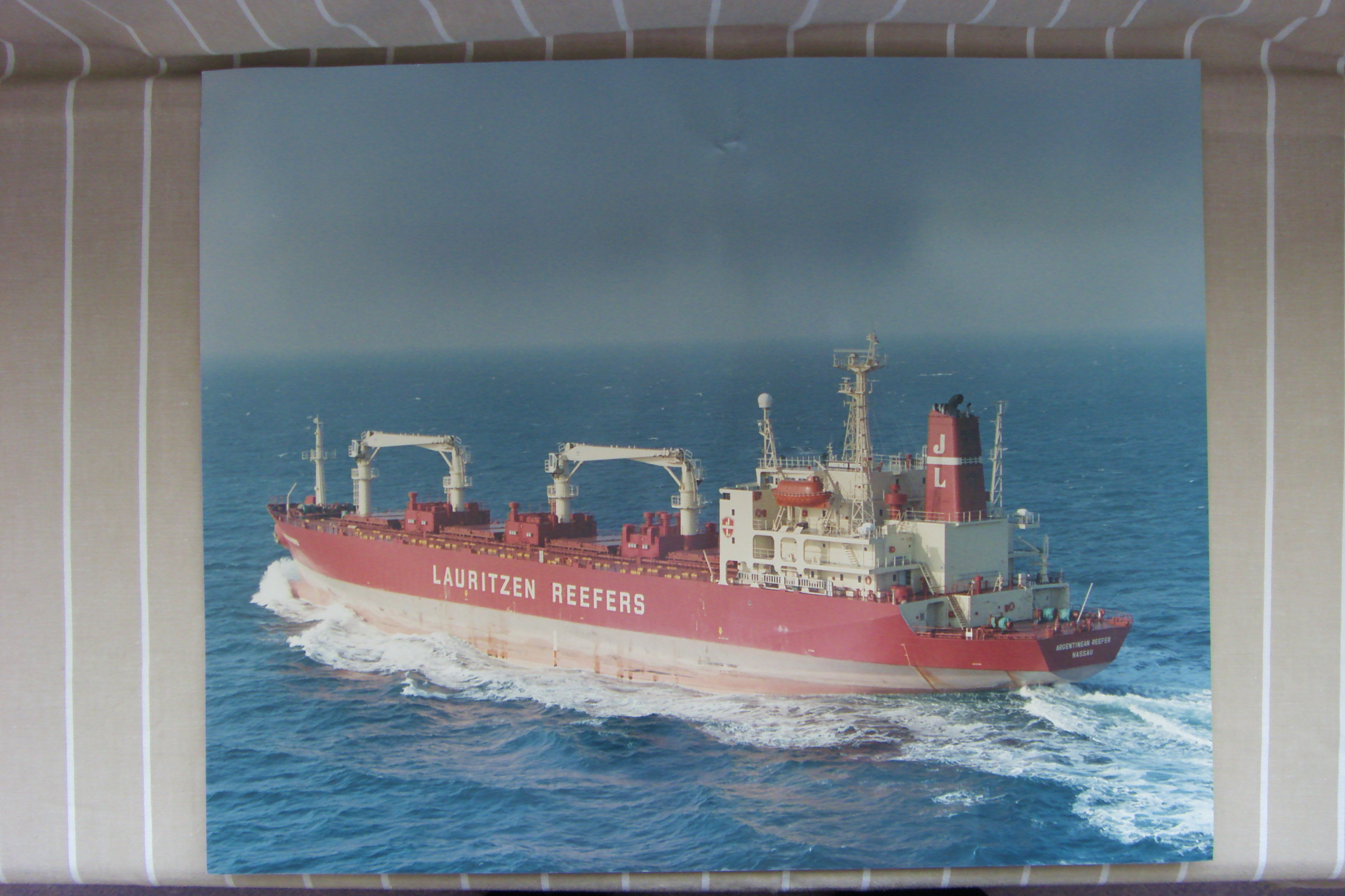 LARGE SIZE FULL COLOUR PHOTOGRAPH OF A VESSEL FROM THE LAURITZEN REEFERS COMPANY