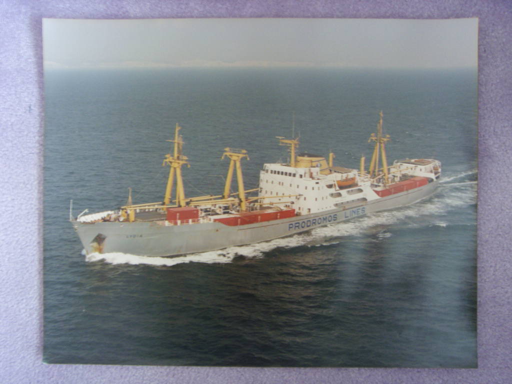 EXTRA LARGE SIZE FULL COLOUR PHOTOGRAPH OF THE VESSEL LYDIA FROM THE PRODROMOS LINES